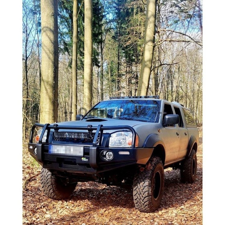Zderzak Ironman 4x4 — Nissan Navara D22/NP300 (BBCD013) - ujęcie 2