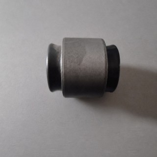Tuleja wahliwa przedniego lub tylnego panharda (18 mm) Ironman 4x4 — Nissan Patrol Y61 (848RT) - ujęcie 2