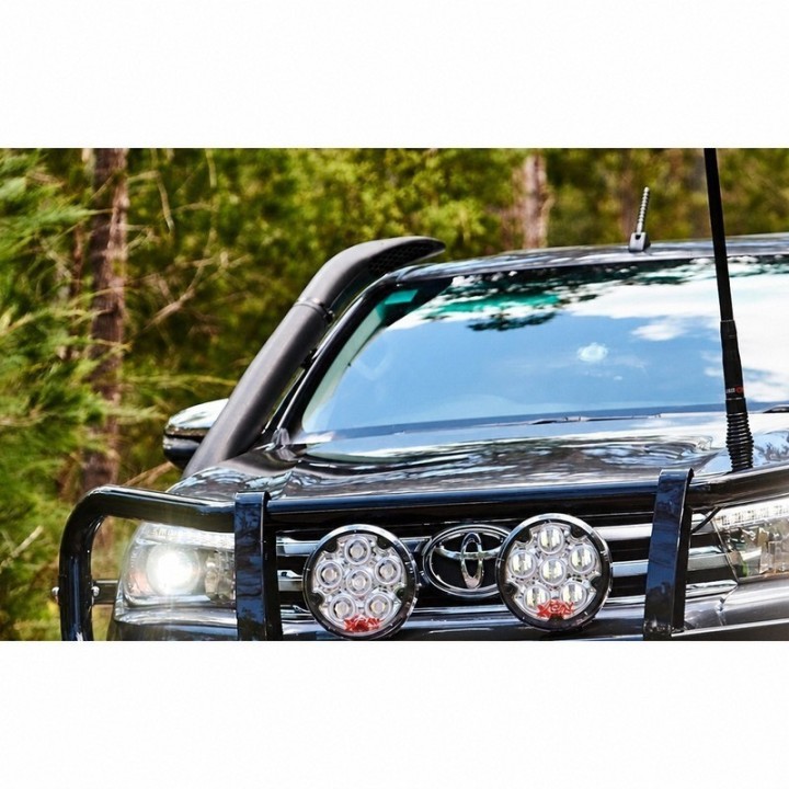 Snorkel Snakeman 4WD — Toyota Hilux Revo (SNSTRV) - ujęcie 8