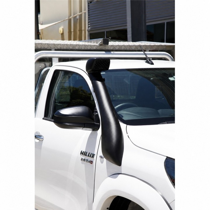 Snorkel Snakeman 4WD — Toyota Hilux Revo (SNSTRV) - ujęcie 11