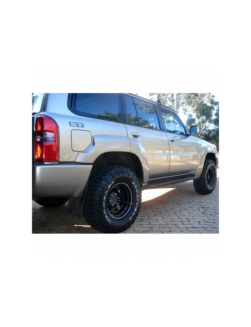 Felga stalowa czarna 16x8 | ET10 Snakeman 4WD — Nissan Patrol, Nissan Terrano, Nissan Navara D21/D22 (SNFC16X8-6X139,7X110/10/B)