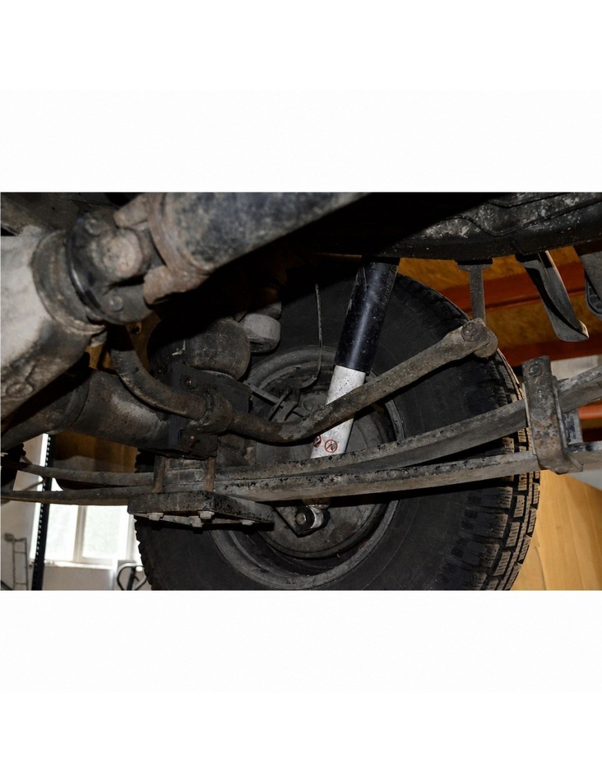 Amortyzator tylny Ironman 4x4 Foam Cell Comfort, lift 2" — Isuzu D-Max, Mitsubishi L200, Mitsubishi Delica L400 - ujęcie 8 Amortyzator tylny Ironman 4x4 Foam Cell Comfort, lift 2" — Isuzu D-Max, Mitsubishi L200, Mitsubishi Delica L400 - ujęcie 8