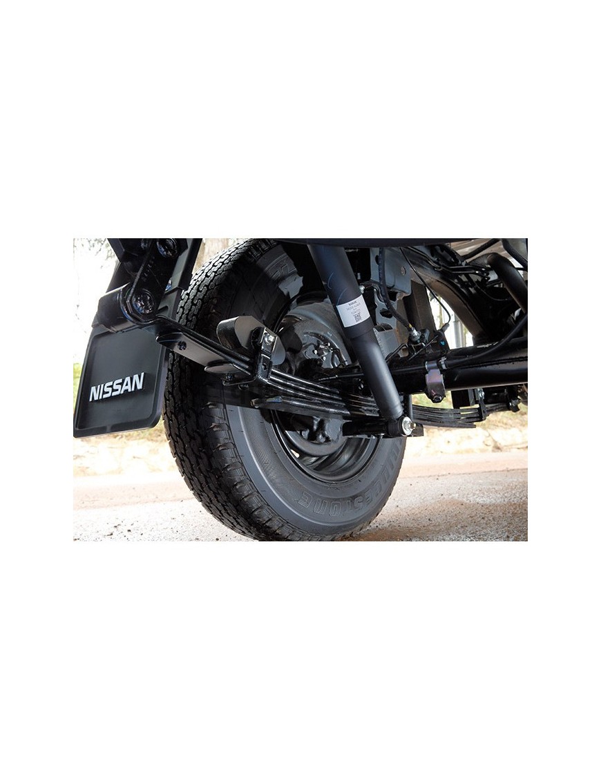 Wzmocniony resor tylny +2' (szt) Ironman 4x4 — Nissan Navara D23/NP300 (NISS057C) - ujęcie 3 Wzmocniony resor tylny +2' (szt) Ironman 4x4 — Nissan Navara D23/NP300 (NISS057C) - ujęcie 3