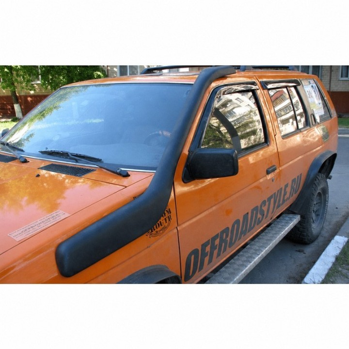 Snorkel Snakeman 4WD, lewa strona — Nissan Navara D21, Nissan Terrano (SNSD21A) - ujęcie 10