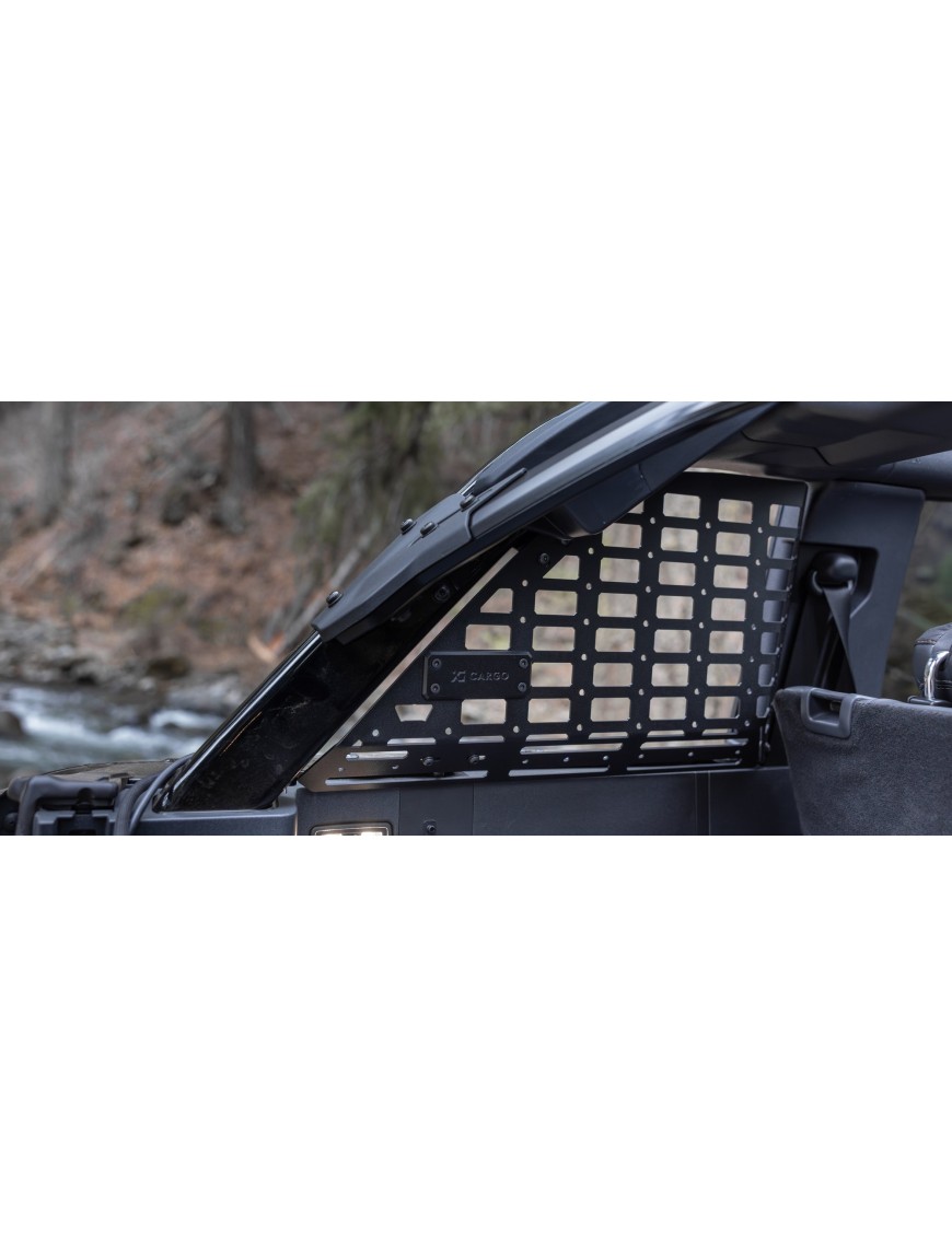 Panele MOLLE XG Cargo M Panel Adventure Ford Bronco 4D czarny