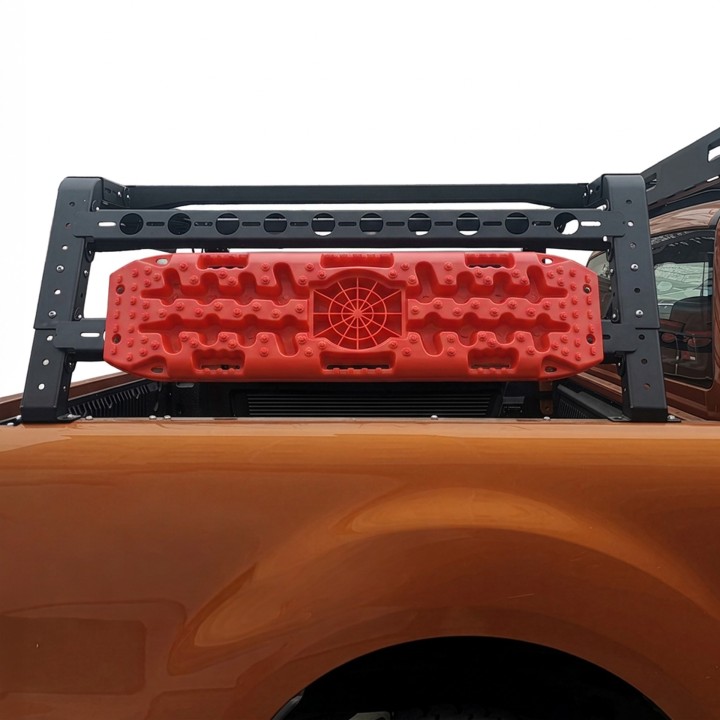 Bed Rack Wild Camp 130 cm z lampami LED – stelaż na pakę pickupa - ujęcie 8