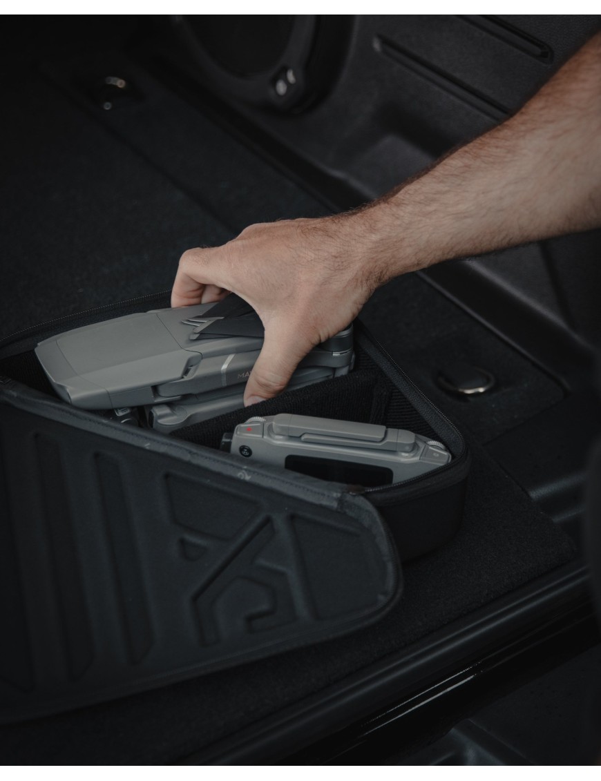 Etui XG Cargo Mini Travel Case do torby Gama – lewe