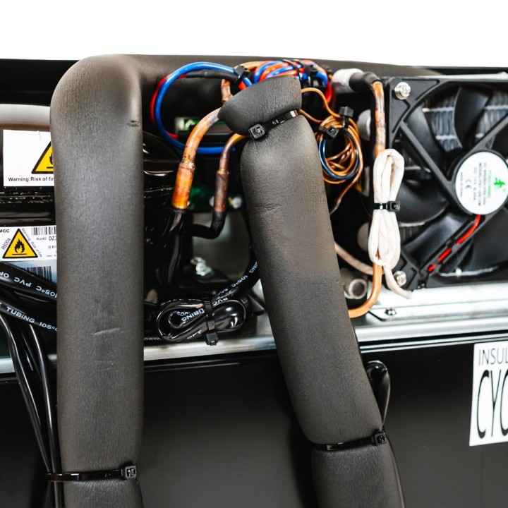 Lodówka kompresorowa do zabudowy Yolco RL75M Black 72 l 12/24V - ujęcie 19