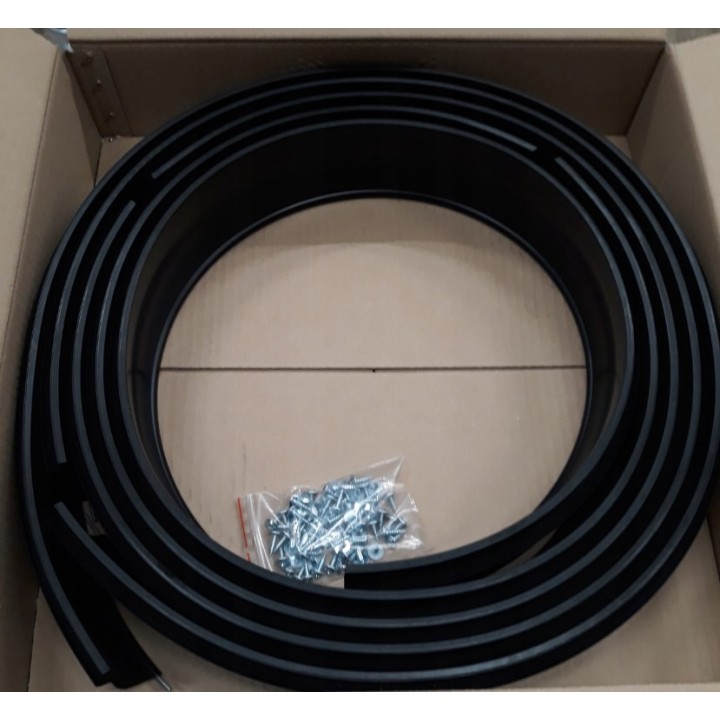 Poszerzenia błotników POSK30 z drutem + 3 cm, komplet 4 x 1,5 m Kalgum - ujęcie 2