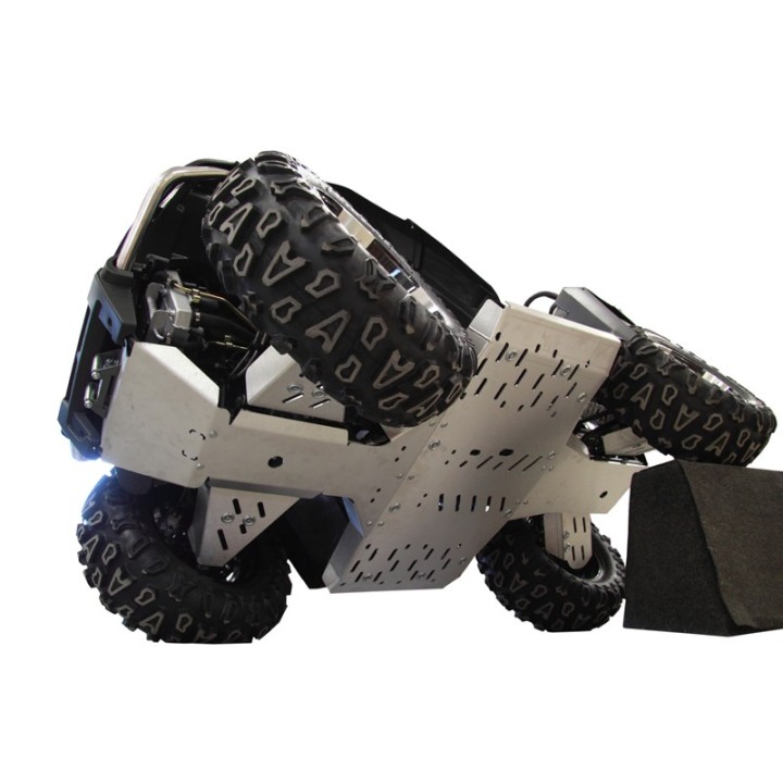 Osłony podwozia Iron Baltic CFMOTO CFORCE 800 (X8) - aluminiowe - ujęcie 2