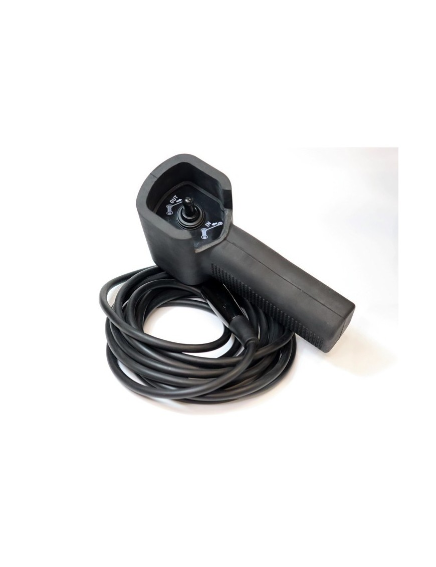 Wyciągarka K25000 24V - lina 14mm x 26,5 m, prowadnica rolkowa, napinacz, pilot na przewodzie