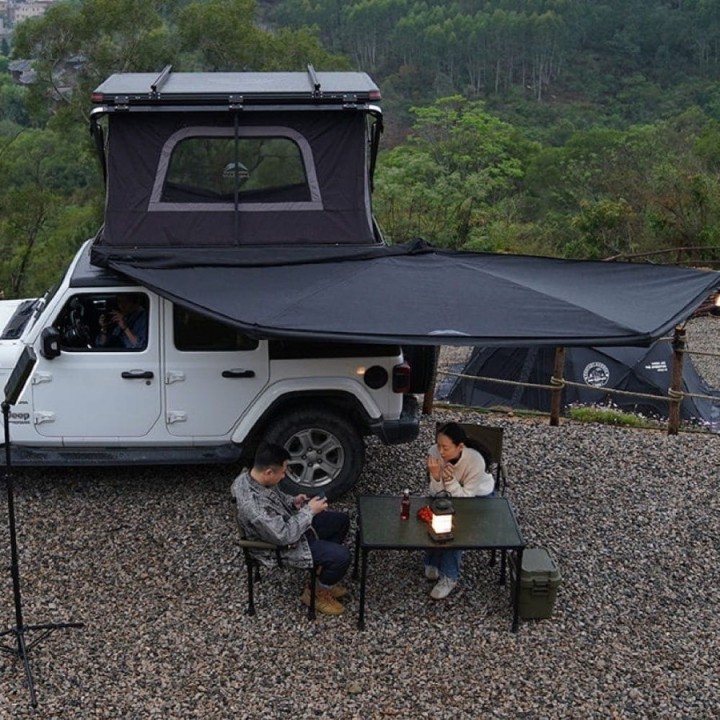 Markiza batwing 180 stopni Wild Land - ujęcie 2