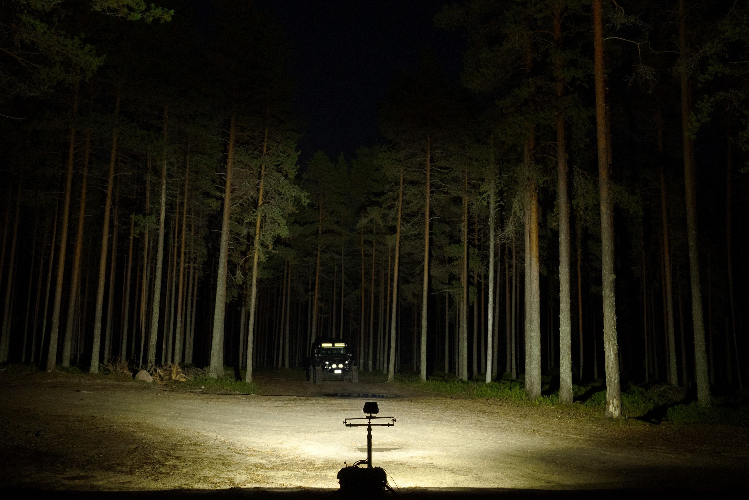 Charakterystyka wiązki lampy roboczej Purelux Panther Alpha 90