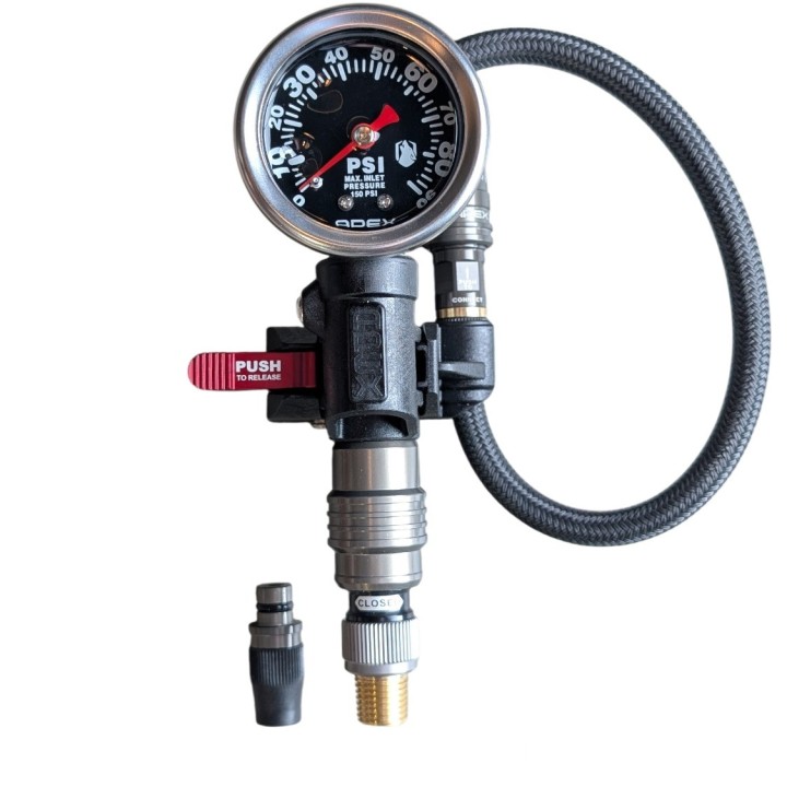 Pompka z manometrem APEX 90 PSI — wersja kompozytowa - ujęcie 3