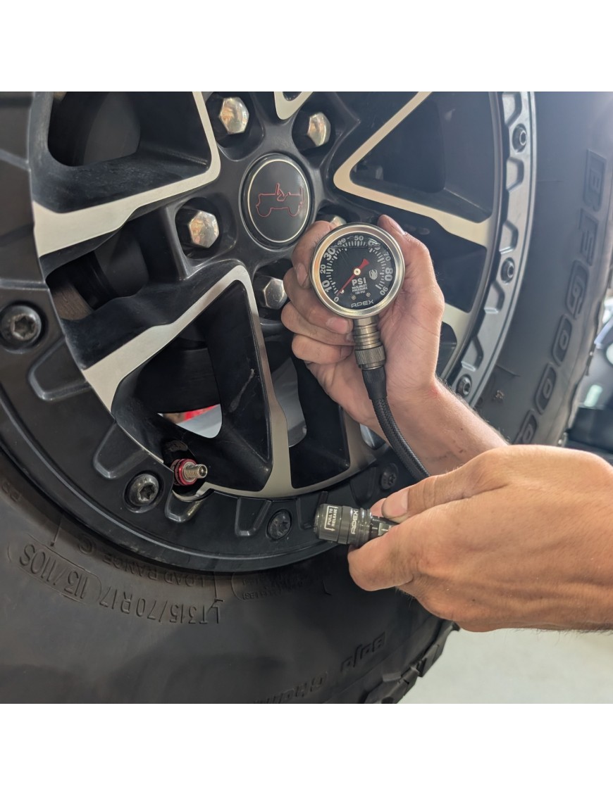 Manometr ciśnienia opon APEX z końcówką High Flow Push-On