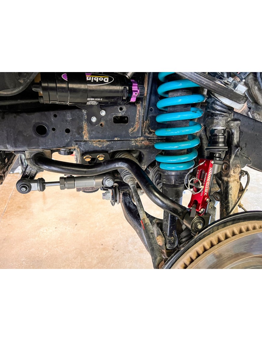 kwikLYNX APEX rozpinane łączniki stabilizatora przednie — Toyota, gwint M14x2,0 - ujęcie 3 kwikLYNX APEX rozpinane łączniki stabilizatora przednie — Toyota, gwint M14x2,0 - ujęcie 3