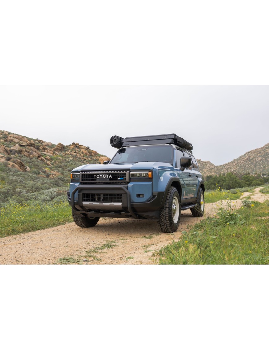 Bull bar DV8 Offroad na fabryczny zderzak, Toyota Land Cruiser 250