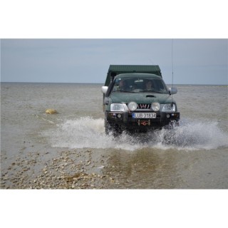 ZDERZAK BEZ ORUROWANIA BBCD016NL IRONMAN 4x4 - ujęcie 2
