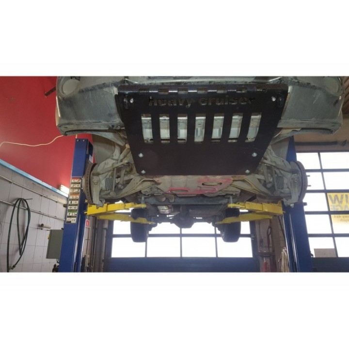 OSŁONA CZOŁOWA Z UCHWYTAMI DO HOLOWANIA JEEP GRAND CHEROKEE WK WH 2005-2010 CZERWONA