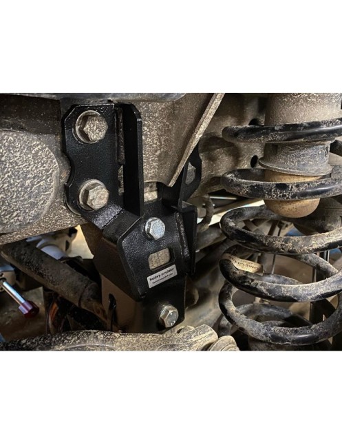 Wzmocnienie mocowania drążka panharda do ramy Jeep Wrangler JL 2018-