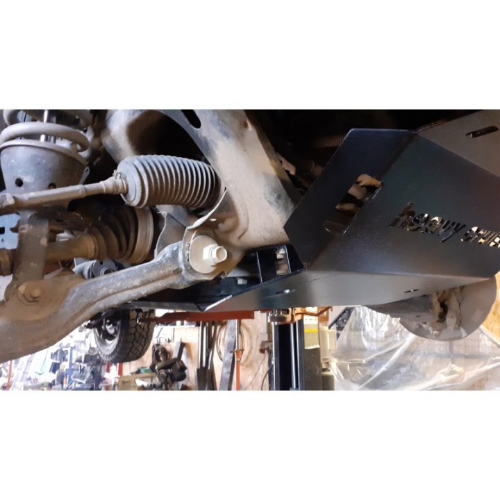 Osłona chłodnic, silnika i przedniego mostu Lexus GX470 2002-2009