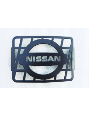 Metalowa kratka snorkla z logiem Nissan