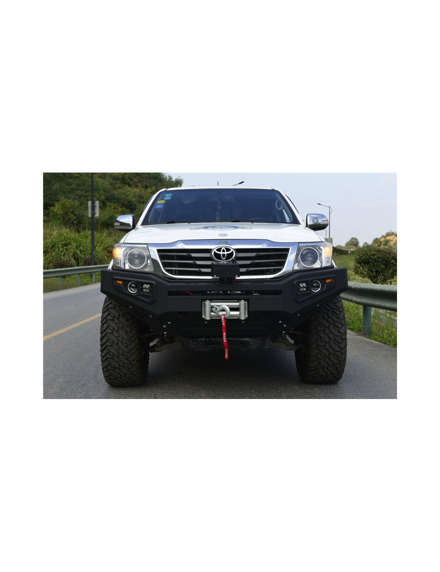 Zderzak przedni TOYOTA HILUX 2011-2015 Zderzak przedni TOYOTA HILUX 2011-2015