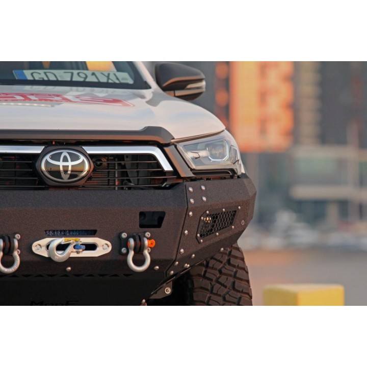 Zderzak przedni stalowy More 4x4 Toyota Hilux REVO