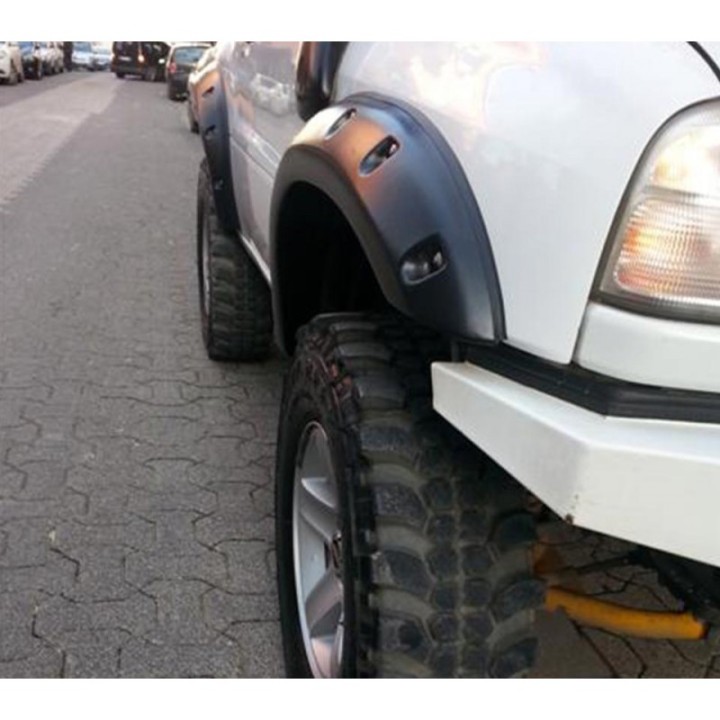 Poszerzenia nadkoli do Suzuki Grand Vitara I 5D