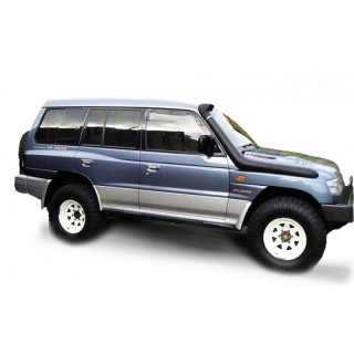 Snorkel Mitsubishi Pajero II (tzw. szeroki błotnik)