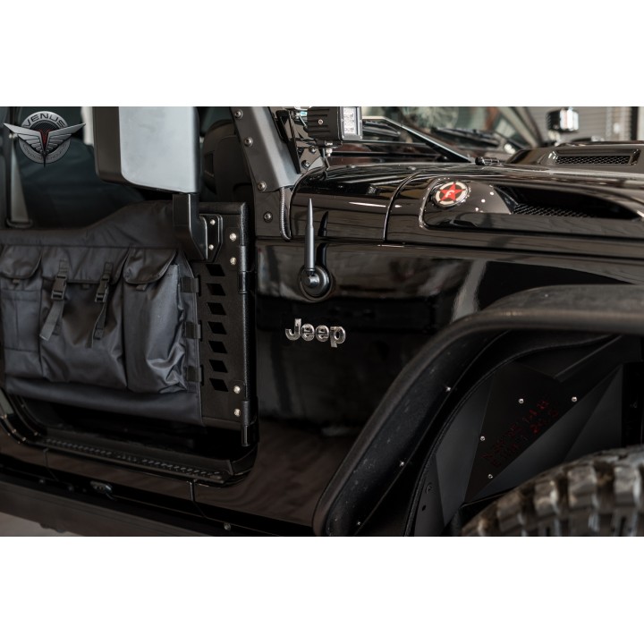 JEEP WRANGLER EMBLEMAT CHROMOWANY
