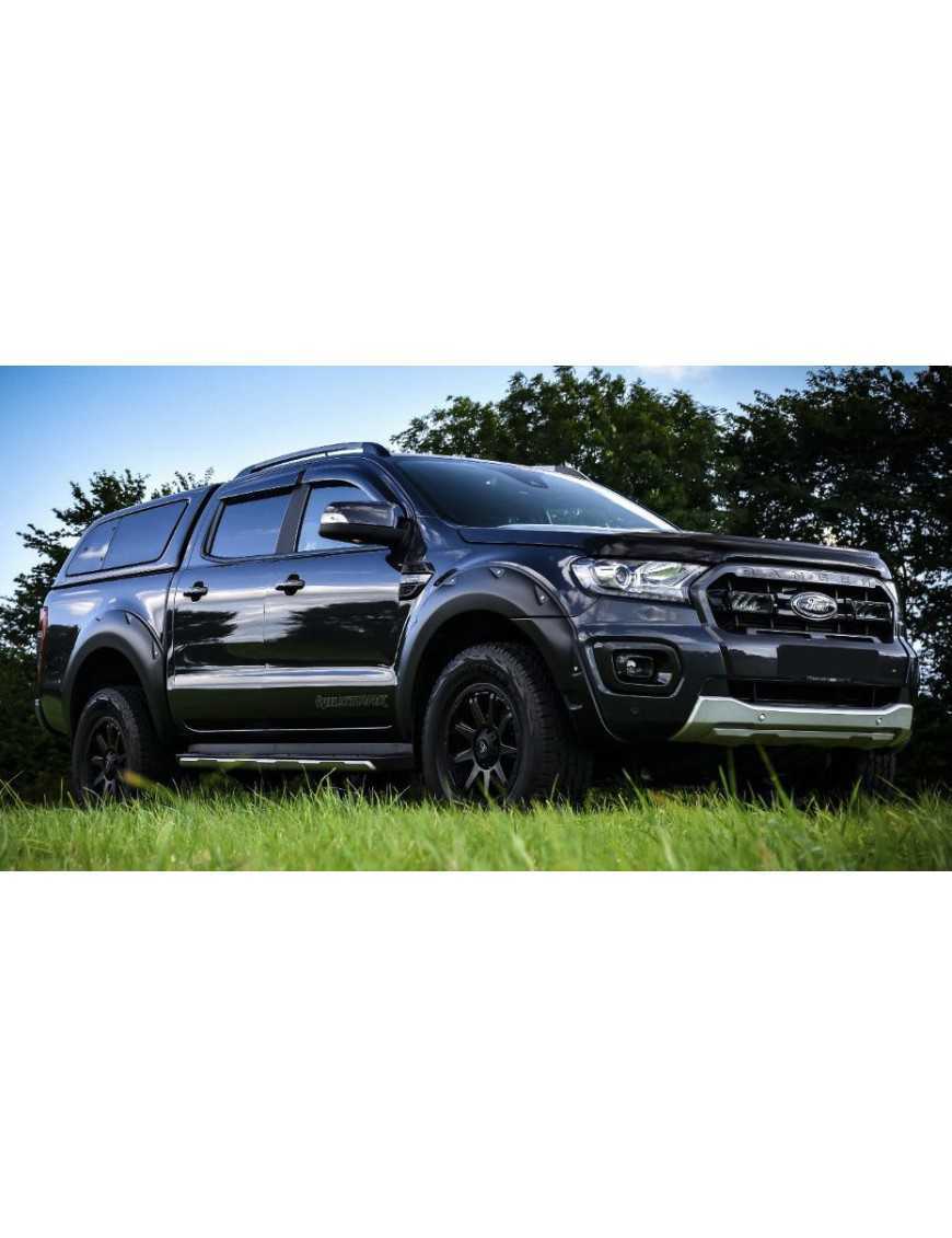Zestaw dwóch lamp LAZER TRIPLE-R 750 (Gen2) z systemem montażu w fabrycznym grillu - Ford Ranger (2019 -) Zestaw dwóch lamp LAZER TRIPLE-R 750 (Gen2) z systemem montażu w fabrycznym grillu - Ford Ranger (2019 -)