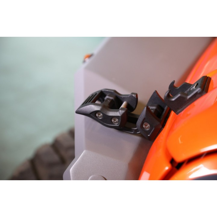 Zamki boczne maski TopFire Jeep Wrangler JK/JL