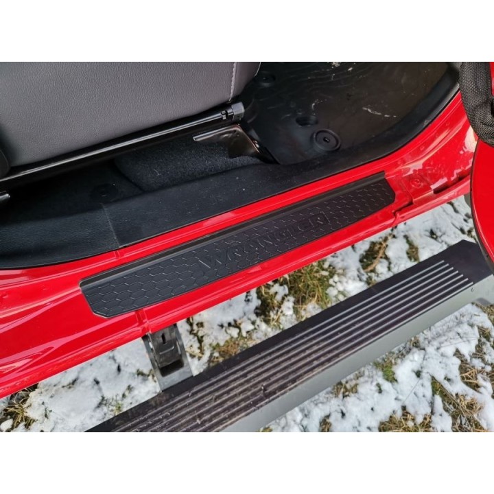 Listwy progowe Jeep Wrangler JL 