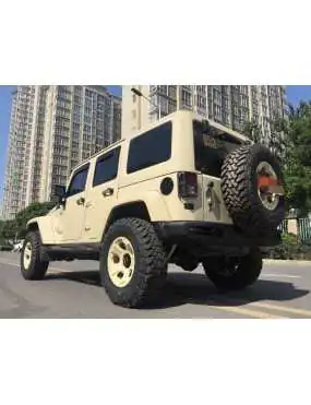 Zderzak tylny Jeep Wrangler