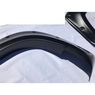 Poszerzenia Mitsubishi Tritron 2020