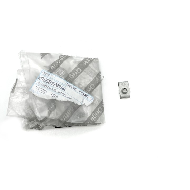 CLIP K06509799AA