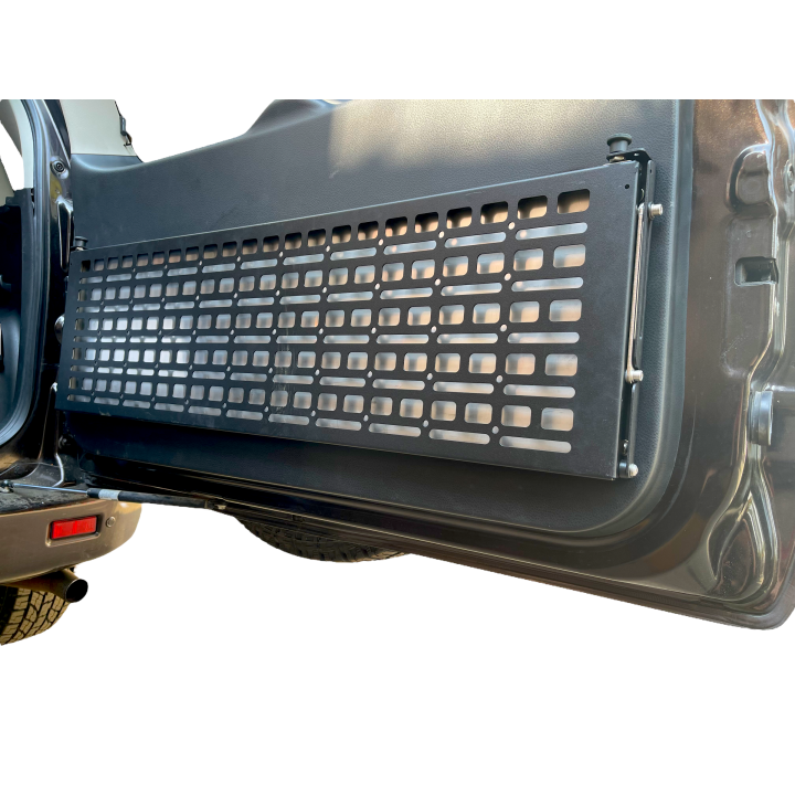 Stolik na drzwi do Suzuki Grand Vitara II