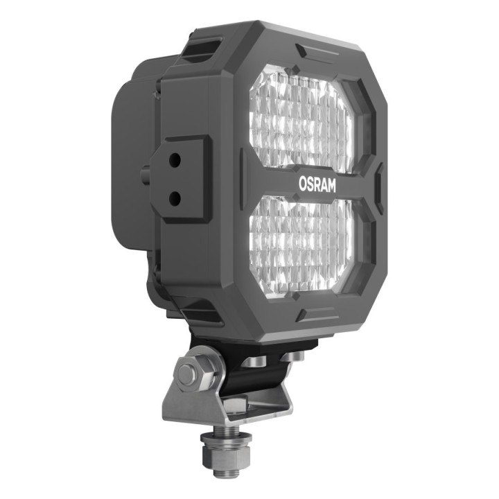 Cube PX Wide Beam 4500lm 64x117x113mm