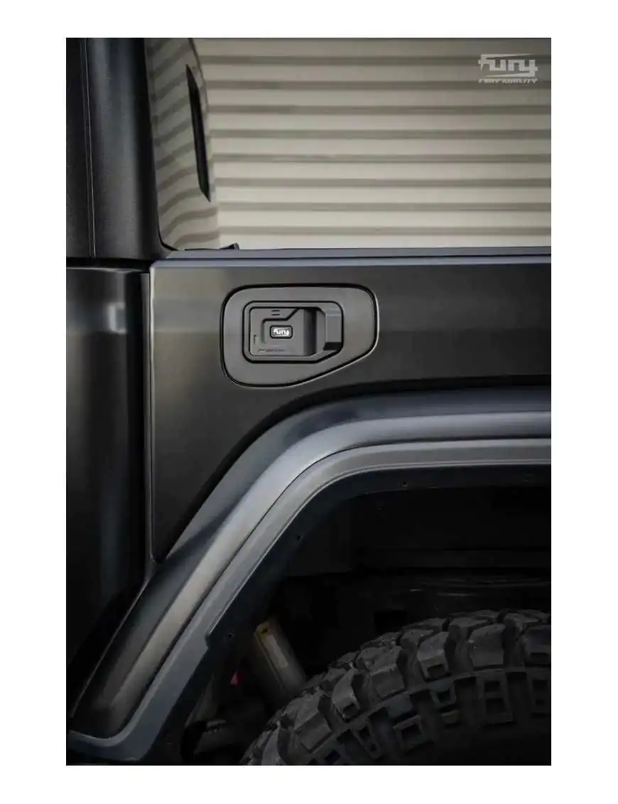 ALUMINUM TANK COVER FOR JEEP GLADIATOR JT BLACK GAS COVER