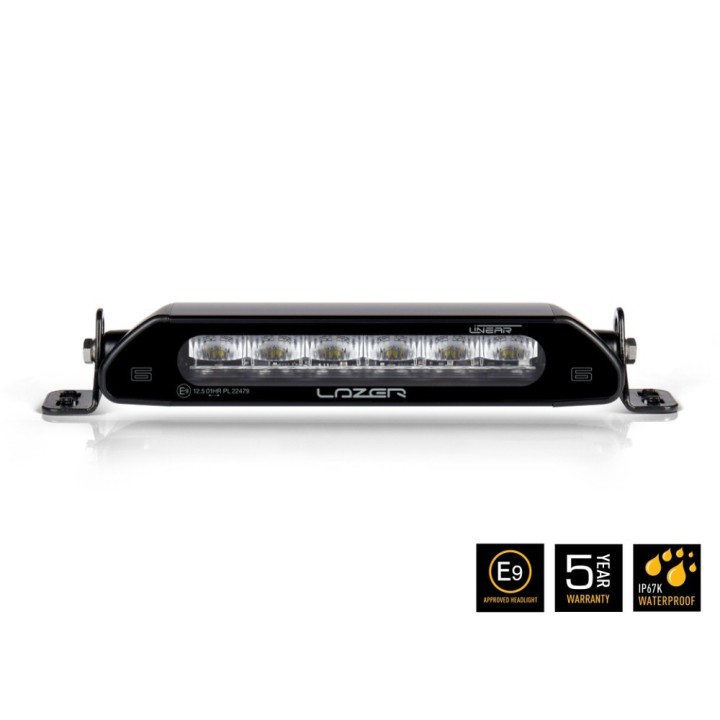 Zestaw dwóch lamp LAZER Linear 6 z systemem montażu w fabrycznym grillu - Volkswagen Caddy (2015-) - ujęcie 5
