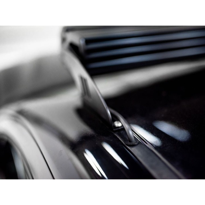 Zestaw do montażu oświetlenia LAZER na dachu (auta bez relingów dachowych) - wysokość 67 mm i wysunięciu 70 mm - ujęcie 4
