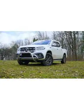 Zestaw dwóch lamp LAZER ST4 Evolution z systemem montażu w fabrycznym grillu - Mercedes X-Class V6 (2017-)