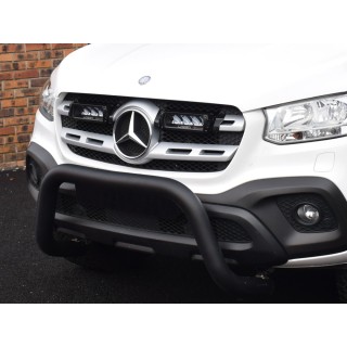 Zestaw dwóch lamp LAZER TRIPLE-R 750 Elite (Gen2) z systemem montażu w fabrycznym grillu - Mercedes-Benz X-Class (2017 -)