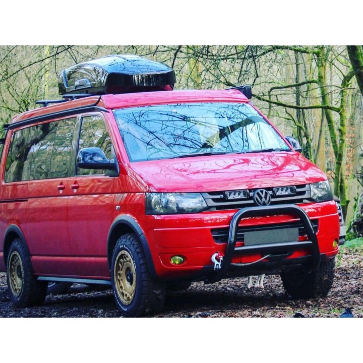 Zestaw dwóch lamp LAZER TRIPLE-R 750 (Gen2) z systemem montażu w fabrycznym grillu - VW T5 (2010 -)