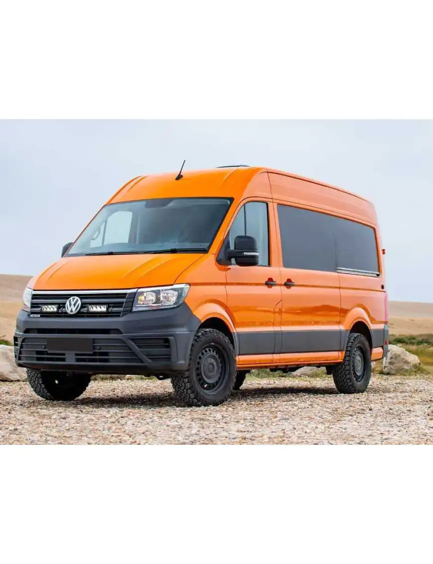 Zestaw dwóch lamp LAZER TRIPLE-R 750 (Gen2) z systemem montażu w fabrycznym grillu - VW Crafter (2017 -) 