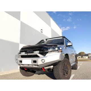 Zestaw dwóch lamp LAZER TRIPLE-R 750 (Gen2) z systemem montażu w fabrycznym grillu - Toyota V8 LC200 Series (2015 -) - ujęcie 2