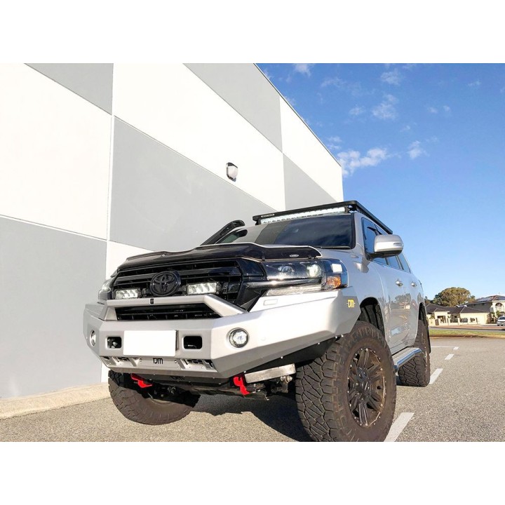 Zestaw dwóch lamp LAZER TRIPLE-R 750 Elite (Gen2) z systemem montażu w fabrycznym grillu - Toyota LC200 Series (2015 - ujęcie 4