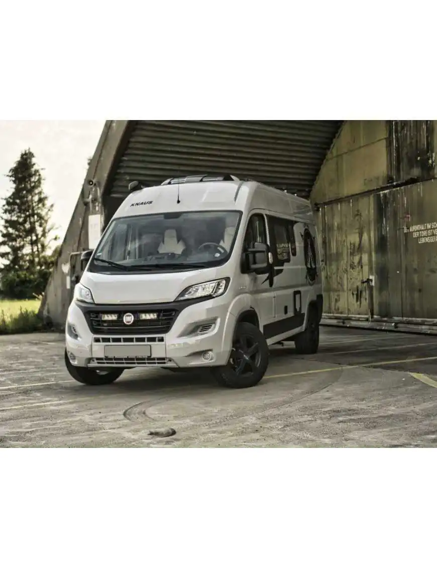 Zestaw dwóch lamp LAZER TRIPLE-R 750 (Gen2) z systemem montażu w fabrycznym grillu - Fiat Ducato (2014 -) | Szekla4x4.pl