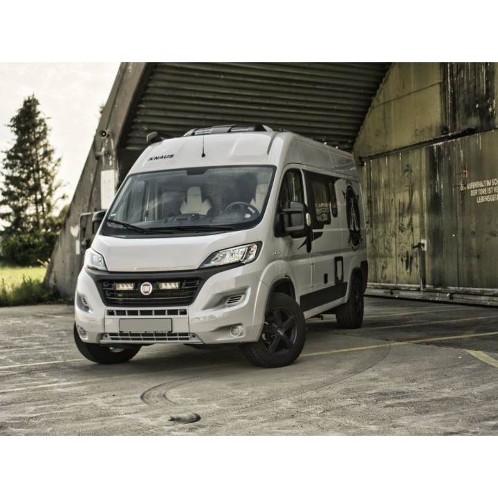 Zestaw dwóch lamp LAZER TRIPLE-R 750 Elite (Gen2) z systemem montażu w fabrycznym grillu - Fiat Ducato (2014 -)